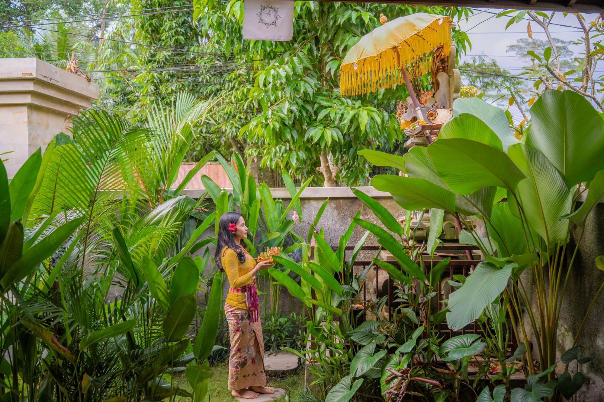 Cempaka Kembar Guest House Ubud Exterior foto