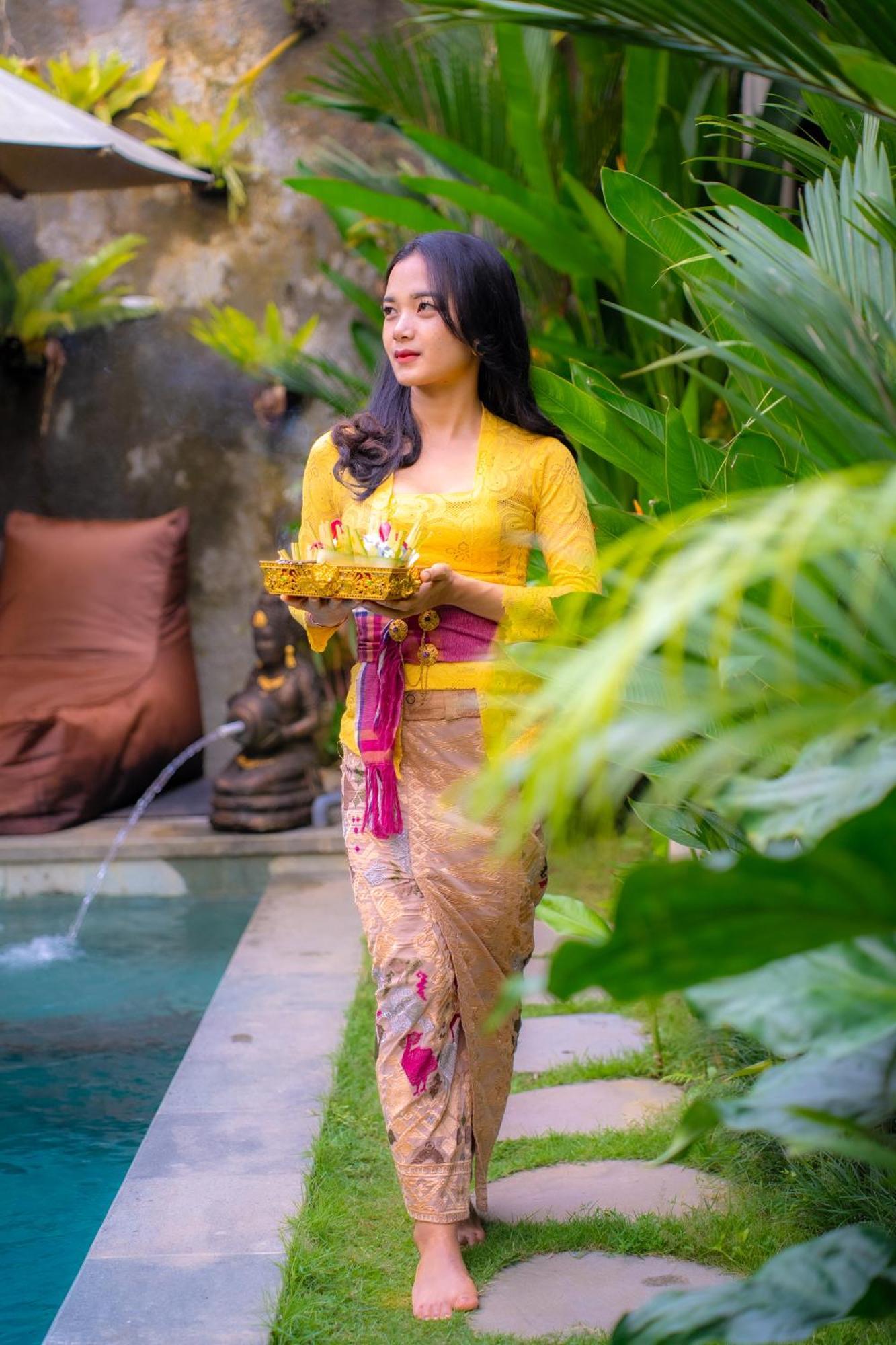 Cempaka Kembar Guest House Ubud Exterior foto